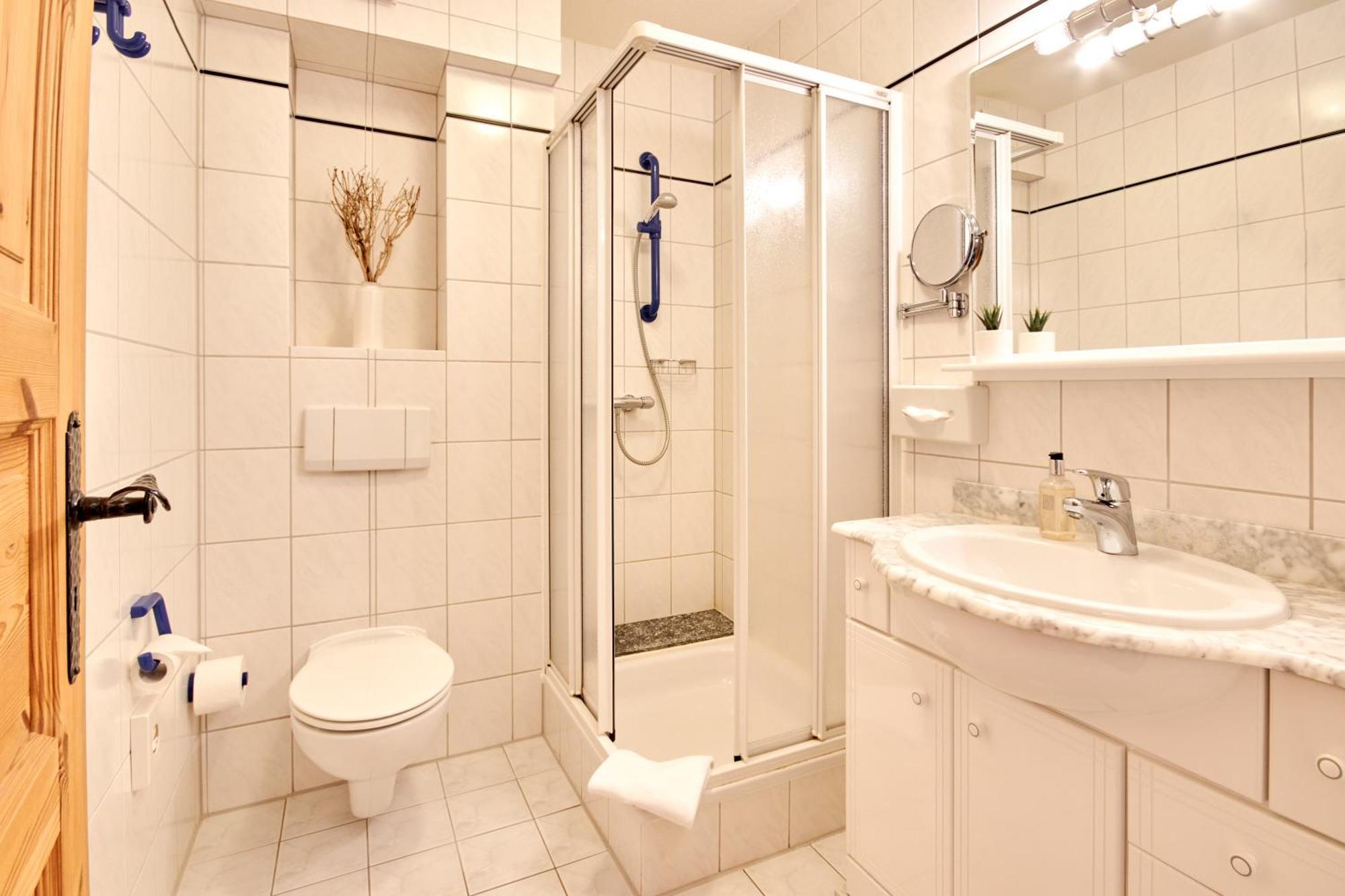Hotel Am Steendamm Ойтен Екстериор снимка