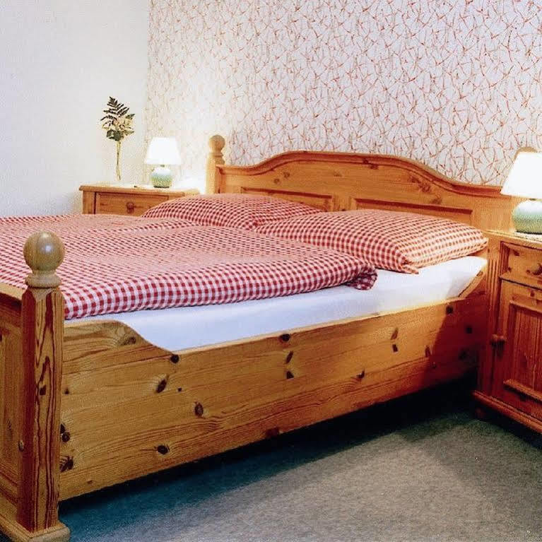 Hotel Am Steendamm Ойтен Екстериор снимка